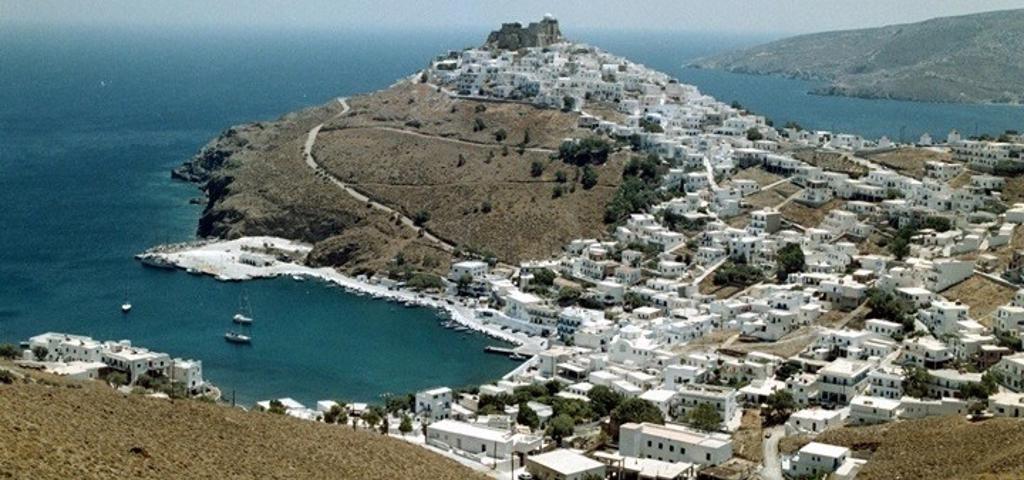 Ελλάδα και Κύπρος στις σημαντικότερες τουριστικές αγορές το 2021